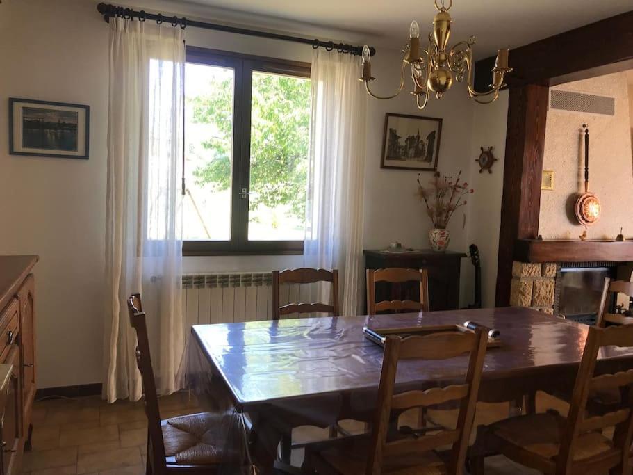Comme Chez Mamie, Maison Entiere 1-6 Personnes 阿尔比让 外观 照片